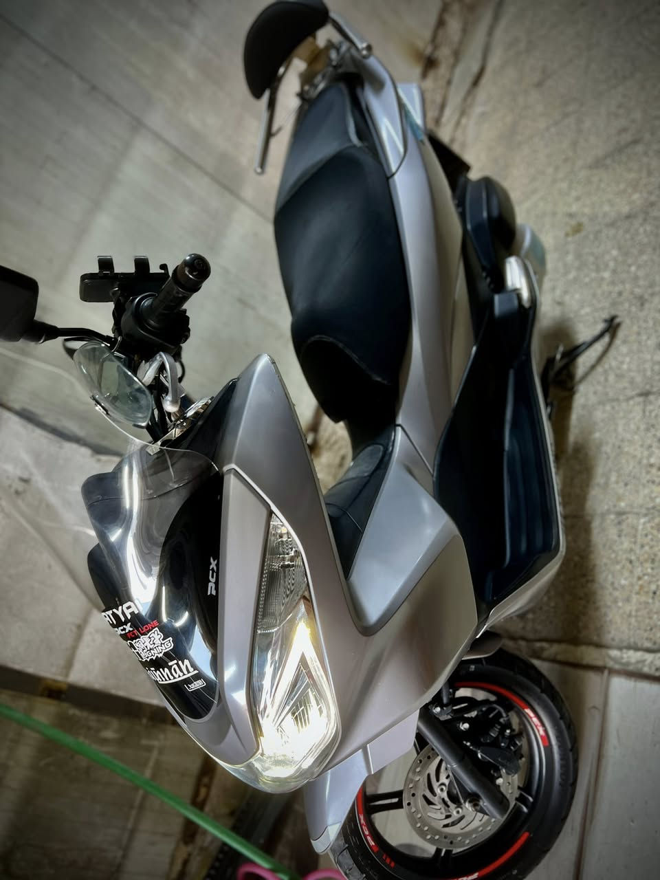 اسلام عليكم بيسي اكس جيل ثاني ياباني jf                دراجه بحالة الوكالة كفاله عامه سعر خاص *********** 
بغداد الحسينية .
