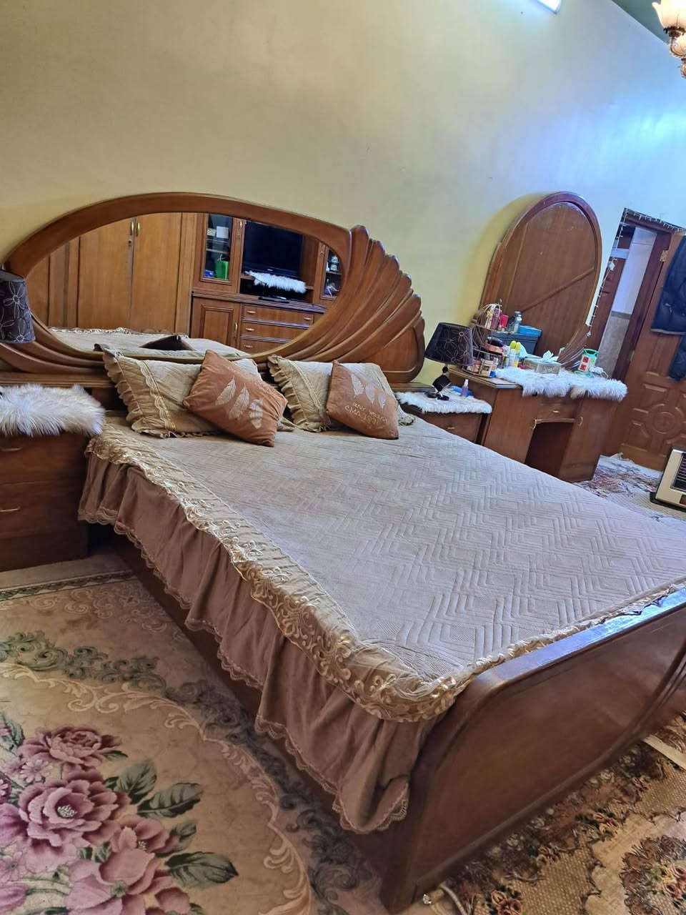 السلام عليكم عندي غرفة نوم بس بدون كنتور    للبيع مكاني بغداد المراسلة على الخاص


**إذا كنت صاحب هذا الإعلان وتريد حذفه لأي سبب، رجاءا أرسل رسالة إلى الدعم الفني**