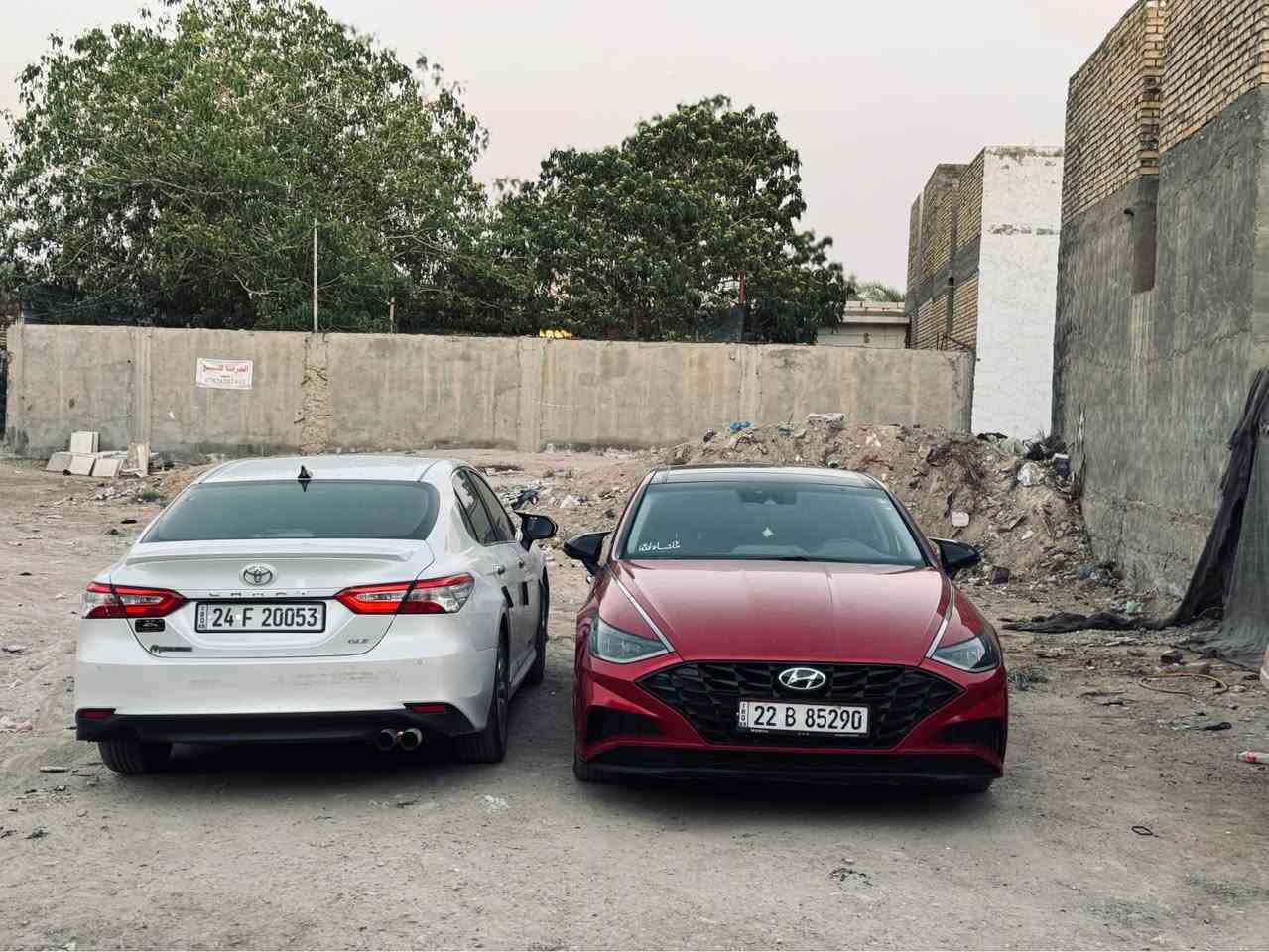 سلام عليكم سوناتا 2021 رقم اربيل ب اسمي بجم كبس ضربته خلفيه بيها صبغ جوه الدد مال الجنطه وصور السونار موجوده وصار بيها BDR الباب ورا العبري موجوده صورتها بل منشور  
محرك المرغوب 2500 تنفس طبيعي 
فول مواصفات بصمه 
بنراما 
حساسات اماميه خلفيه 
قياده ذاتيه 
تثبيت سرعه 
كشنات تدفئه 
قطعتين تبريد 
نقطه عمياء 
السعر 169 وبيه مجال قليل 
للتواصل *********** النجف, العراق
