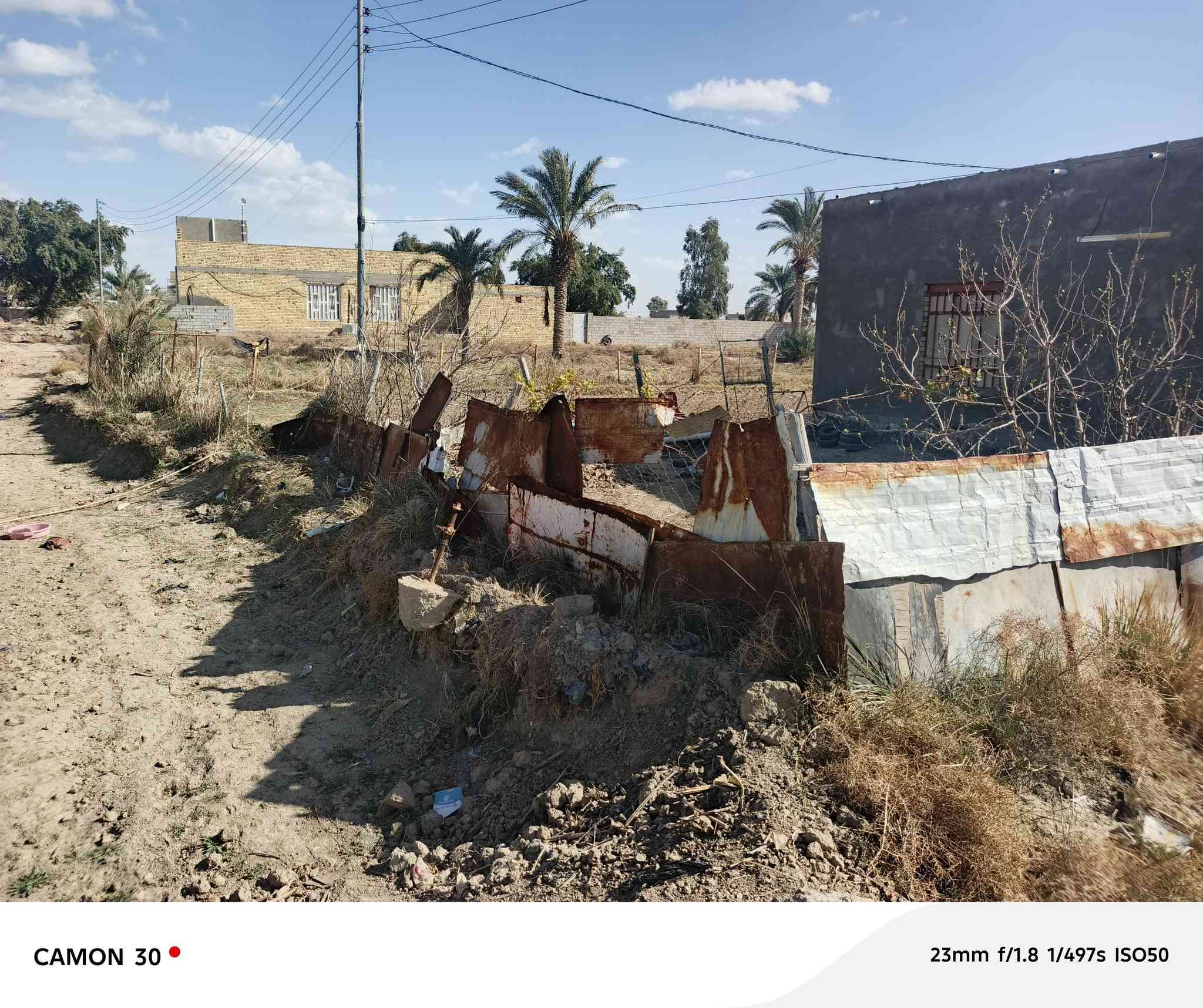 سلام عليكم  بيت لبيع معى ارض سعر خاص مساحة الرض 10 ومساحة لبيت لعرض 10 وطول 22 على طريق دوايه لبخلف سعر خاص


**إذا كنت صاحب هذا الإعلان وتريد حذفه لأي سبب، رجاءا أرسل رسالة إلى الدعم الفني**