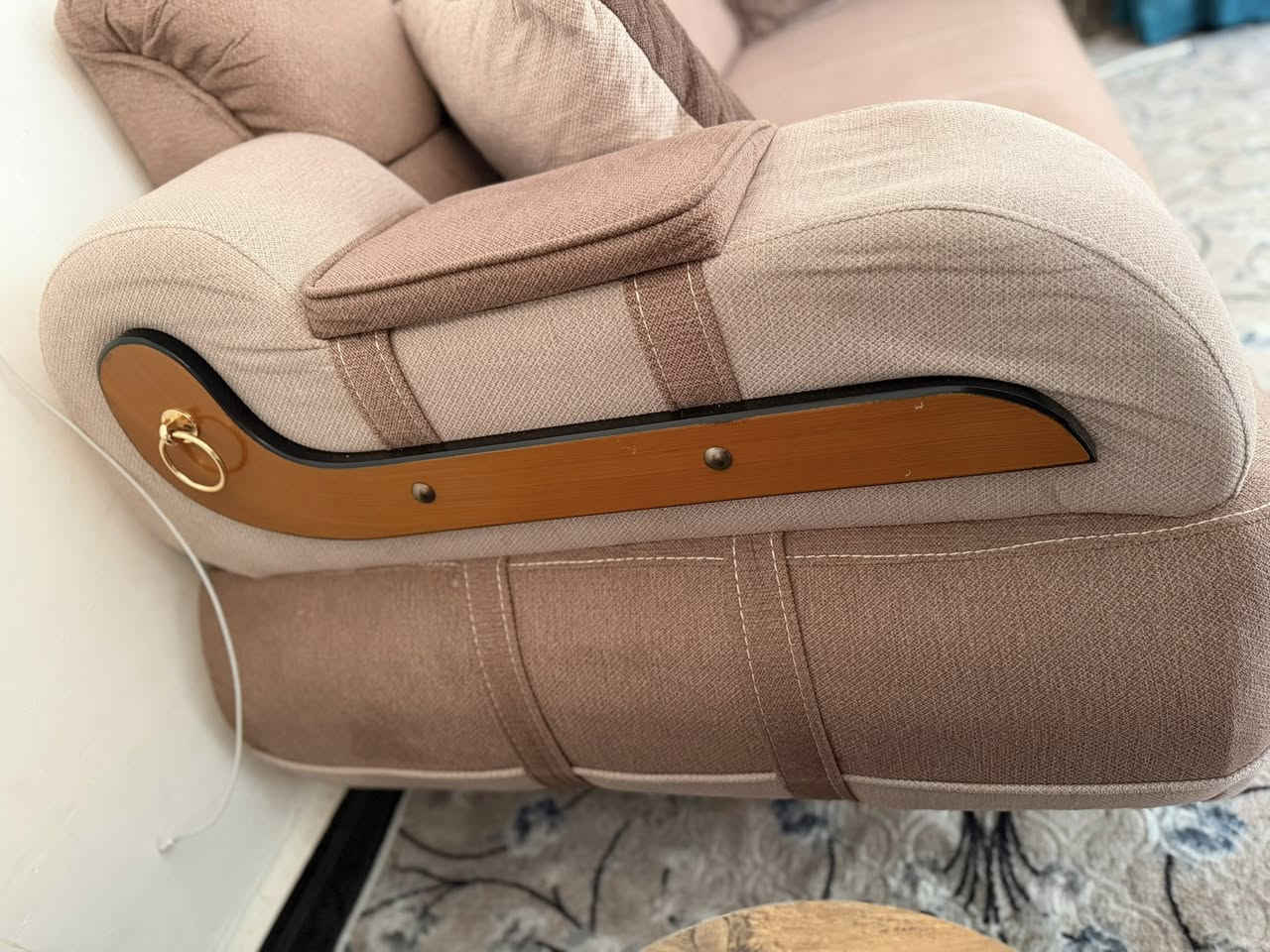 السلام عليكم قنفات للبيع  ماخذتهم 850 واريدهم 500 نضبفات كلش بس مكاني  زغير مكاني المطيحه الي يريدهم يتواصل وياي ع الخاص


**إذا كنت صاحب هذا الإعلان وتريد حذفه لأي سبب، رجاءا أرسل رسالة إلى الدعم الفني**