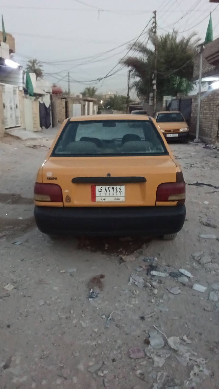 السلام عليكم سايبه موديل2013 السعر16ورقه العنوان بغداد لامين رقم الهاتف***********
