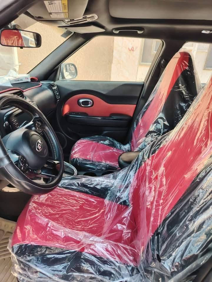 للبيع كيا صول ٢٠١٥ أمريكي 
مكينة ٢٠٠٠
مكينة وكير مكفولات ما مفتوح
فول مواصفات
بصمة تشغيل وأبواب ، حساسات خلفية، بانوراما، شاشة اعطال كبيرة، تحكم ستيرن جهتين، كشن كهربائي، تبريد تدفئة كشنات مع ستيرن، إنارة داخلية، سماعات انفنتي، ويل رياضي، مانع انزلاق، أربعة أنظمة قيادة، كروز سرعة 
تبريد تدفئة فول
رقم بابل دولي مشروع وطني بأسمي تحويل مباشر
سنوية وهزة جديدة ٢٠٢٩
حادثهه جاملغ وبنيد وكلير جاملغ خلفي
مكان السيارة كربلاء سعره 113 وبيه مجال 
للإستفسار ***********
***********
