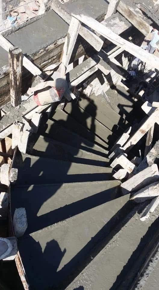 سلام عليكم قالب صب درجه اولى سقف ارضيه رفت صب درج وبسعار مناسبه جدا وفي جميع مناطق البصرة الاستفسار الاتصال عل الارقام التاليه   *********** / ***********
