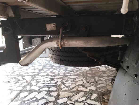 السلام عليكم كيا لبيع موديل 2018رقم واسط دولي 
مكينة جديده لا صرف ولا بخار ولا تنقيص وكير ومكينه واكسل وشاصي ورقم شاصي كل مكفول شرط تخم تاير جديد صدر امامي خلفي جديد محجر حلو السياره جاهز لشغل العنوان بغداد البلديات السعر 113وبيه مجال بسيط الرقم ***********
