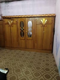 غرفه أخشاب عراقيه ب500وبيه مجال مكانه قبله مكلف بنشر رقم راعيه 0771265...