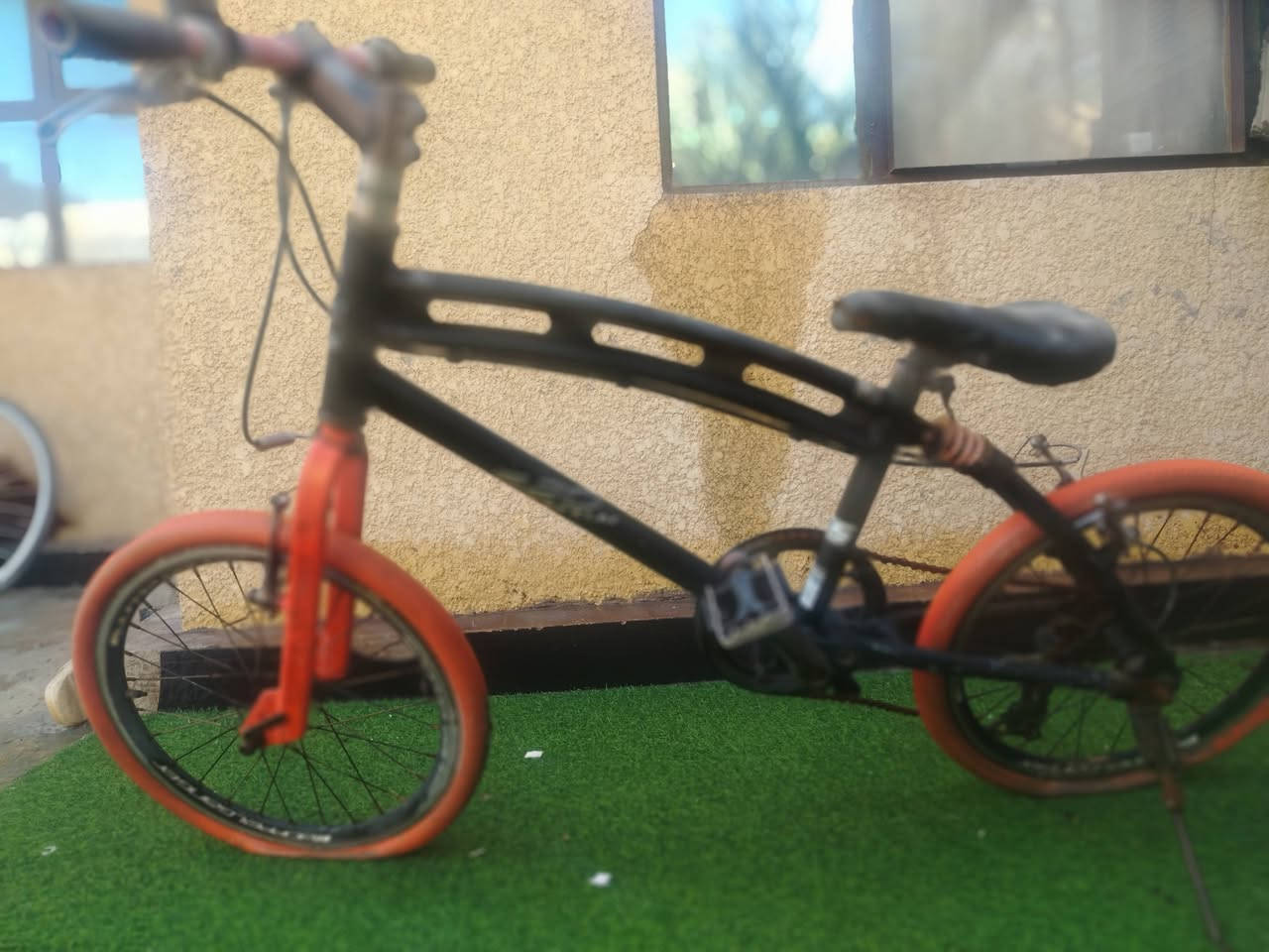 للبيع بغداد الزعفرانية قيم بالي يرضي الله ***********
