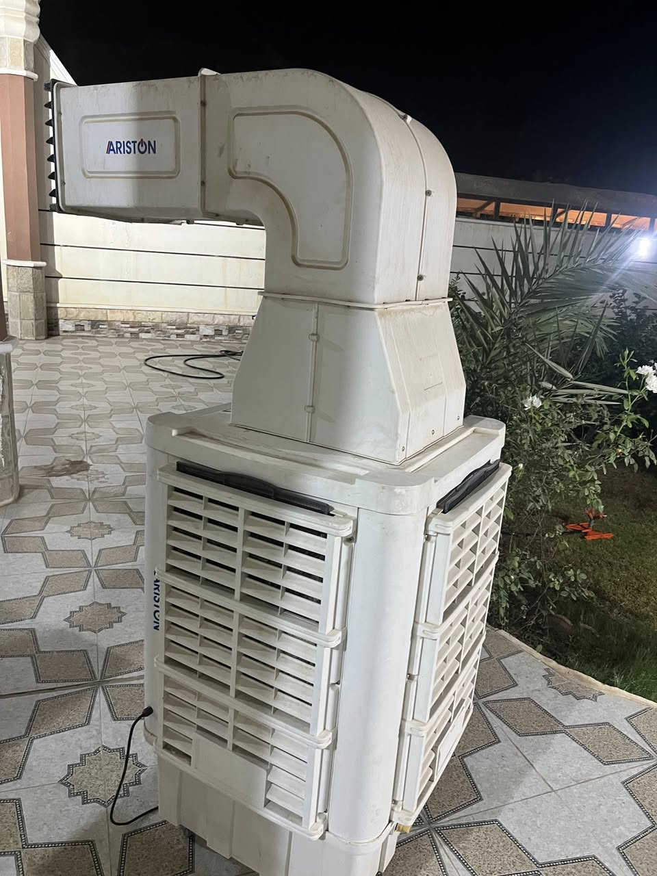 🔹 للبيع مبردة ماء ARISTON بحالة جيدة جدًا
تبريد قوي ومناسبه للبيت والمحلات
تشتغل ممتاز وما بيها أي مشكلة
خزان ماء كبير وهواء قوي ❄️
نظيفة وجاهزة للاستخدام مباشرة

📍الموقع: الدجيل
📞 للاستفسار الاتصال على الرقم ( ***********)
