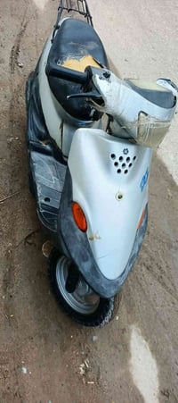 دراجه للبيع دراجه شغاله بس ابيع كومت حديد   السعر 200  للاستفسار 07723...