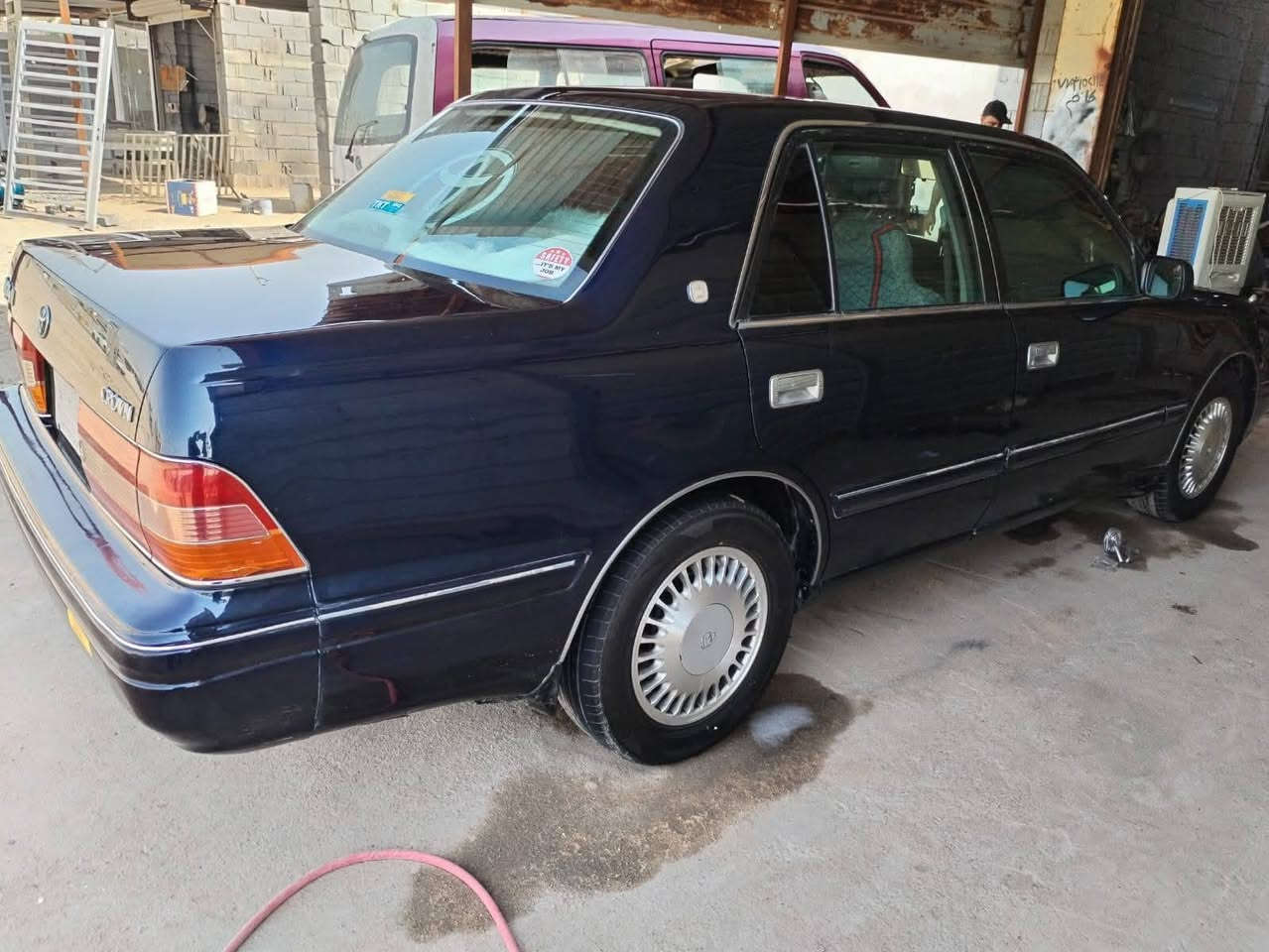 سلام عليكم  راس الثور تكم مديل ١٩٩٧ كفاله عامه لا صبغ ولا تبديل  سيارة 5 دكم فول للخير دشبول ايسر بلاد يدة لكير ايسر سيارة حلوة بمعنه لكلمه يشهد الله ربع دينار ماذب عليهة حداديه تخم تاير  كهربائيات لايت زنون عالي ناصي  محرك كير كفاله شرط كارتون  تجي تشوف لسيارة شوف لعين ماغشك وخليك تكطع درب وتطلع لسيارة مو مثل مابصورة ولا مثل لكلام ابيعلك ع فحص تاخذ تفحص يلا تشتري سيارة كامله مكمله من كلشي فانات شايهنه شادلهة ع كيج لحماوة تشتغل رقم بصرة بسمي لسيارة تحويل يمته مايعجبك  رقم نكليزي  لسيارة سعرهة١١٠  وبيهة مجال حك لجيه فقط.  مكاني بصرة شط العرب  *********** وكلشي اكو بسوك ماعجبك المنشور وشفت لسعر غالي دعيلنه بل توفيق
