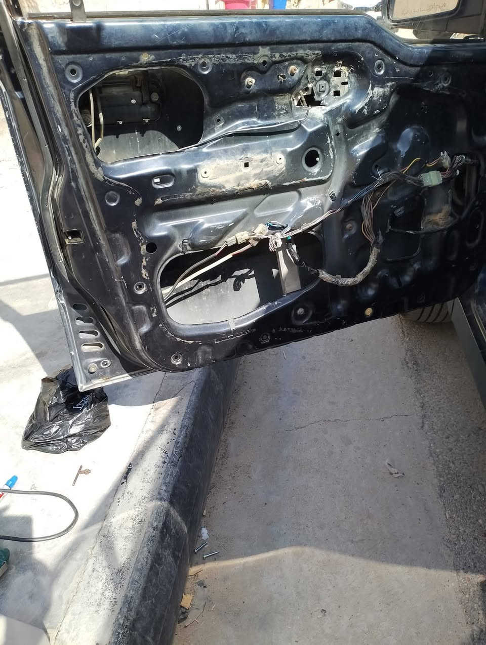 تحوير ابطاين سازوكي
يوجد لدينا تحوير ابطاين أبواب لجميع انواع السيارات 
العنوان العزيزية الشباب مقابل العمارة السفينة 
الاستفسار اتصل على الرقم ***********
خادمكم ابو رســــــول
