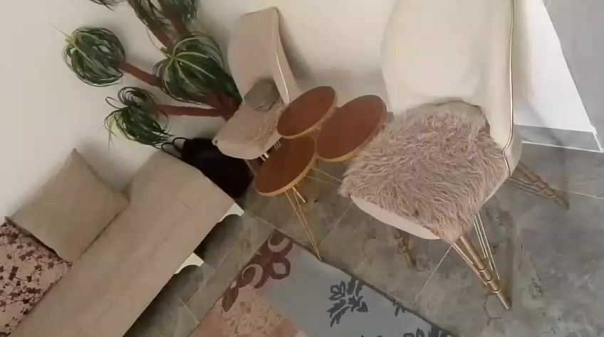 ديوان للبيع السعر 250 وبي مجال


**إذا كنت صاحب هذا الإعلان وتريد حذفه لأي سبب، رجاءا أرسل رسالة إلى الدعم الفني**