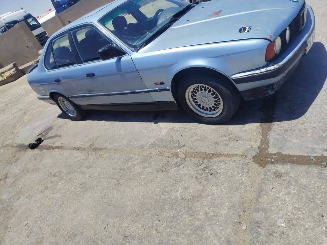بيم 525جاهز من كل النواحي موديل 1991مكينه مسكر بيه خربطه كير مكفولة السياره أحله من الصور السعر 27$ الاتصال علا الرقم ***********@
