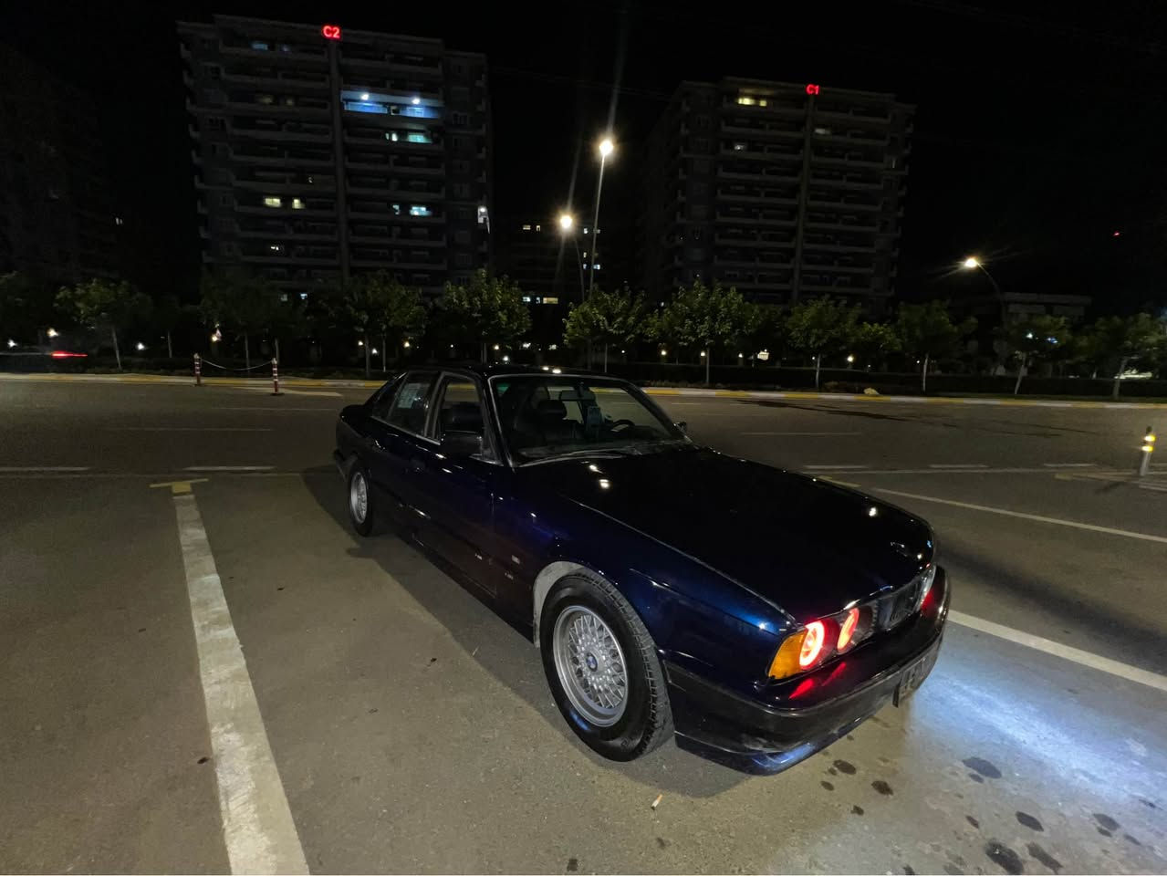 BMW 525i مۆدێل ١٩٩٠ سڵاید پێش پان گێچی بەنزین ئیشئەکا لایت ئەڵقە ئاڕمی پلاستیک سلێمانی کاڵ بوەتەوە بەڵام کێشەی نیە بە شەرتی ئەوەلیات تەبریت سارد و گەرم بە شەرت کۆمپرێسەر سەقەر گێڕ و مەکینە بە شەرت کلاجی سەقەر لە قوەتی خۆی   بێزارە بەرگە دەرگاکان لۆک لۆکە برغویان لێ نەدراوە  ٤٦گەڵاو مەعامەلەیەکی برایانە السليمانية, العراق


**إذا كنت صاحب هذا الإعلان وتريد حذفه لأي سبب، رجاءا أرسل رسالة إلى الدعم الفني**