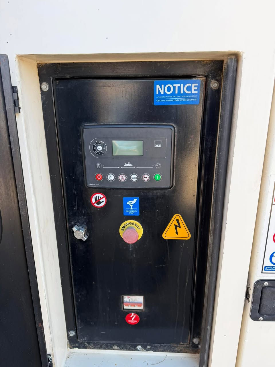 اللهم صل على محمد وأل محمد
🔷نوع المحرك بيركنز انكليزي 🇬🇧UK
🔷القدره 35KVA
🔷المحرك:3بستم
🔷نوع الملف:لوري سومر فرنسي🇫🇷
🔷كاتم جبيلي 100%
🔷عدد ساعات التشغيل:274 ساعة⏰
🔷مع سسستم بروتكشن كامل للحمايه 
🔷مع خزان وقود 150L
🔷لمعرفة الاتصال:- الهاتف:0️⃣7️⃣8️⃣1️⃣2️⃣3️⃣4️⃣5️⃣2️⃣3️⃣2️⃣


**إذا كنت صاحب هذا الإعلان وتريد حذفه لأي سبب، رجاءا أرسل رسالة إلى الدعم الفني**