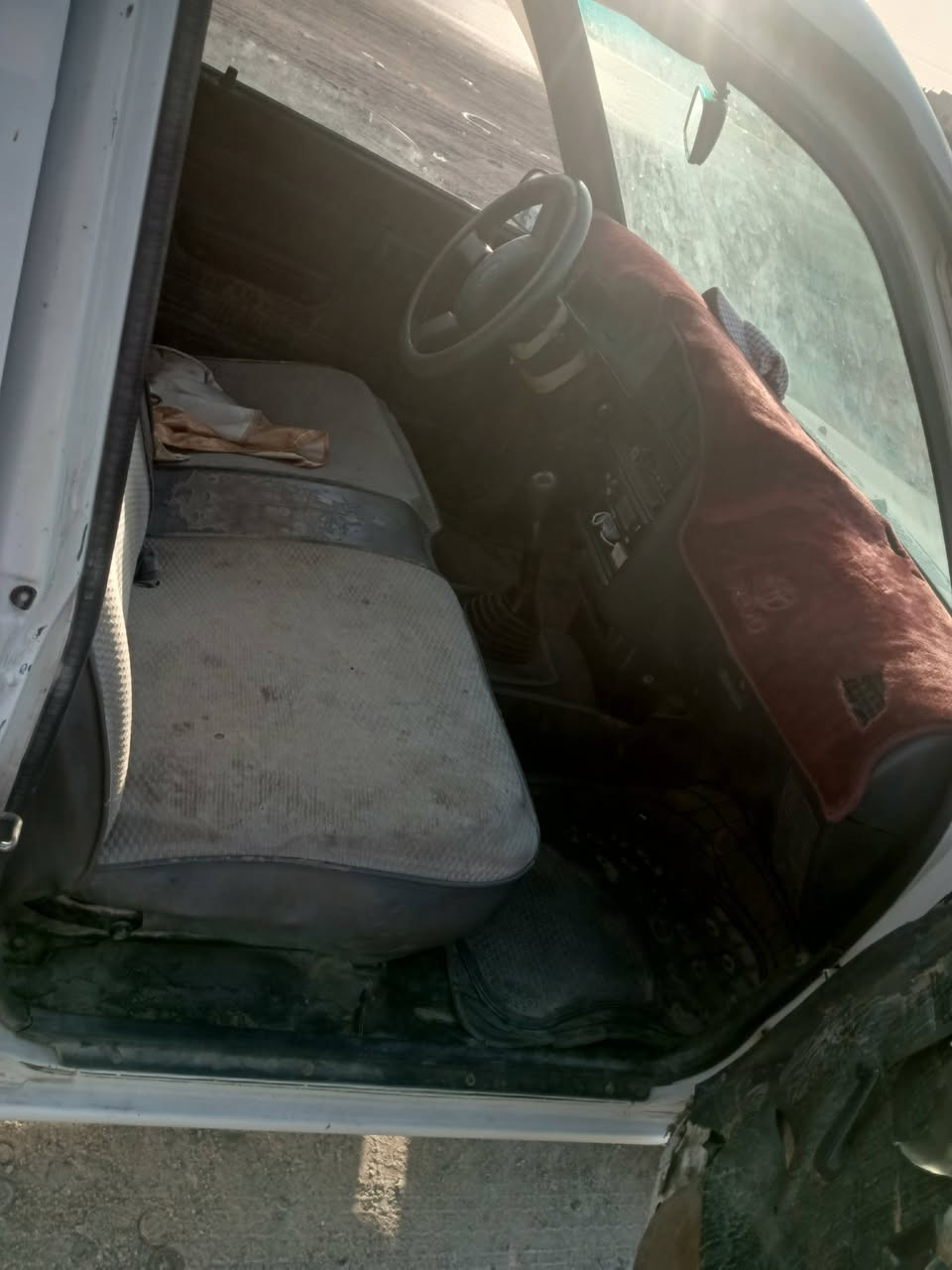 سلام عليكم بيكم تيوته للبيع مديل91 مكينه كير كارتون حداديه خير من الله مكفولة من الضرب ول تبديل سيارة بلاد تخم تاير رقم بصره سنويته منتهيه ب25 مكان البصرة الزبير سعر 65 وبيه مجال رقم الهاتف ***********
