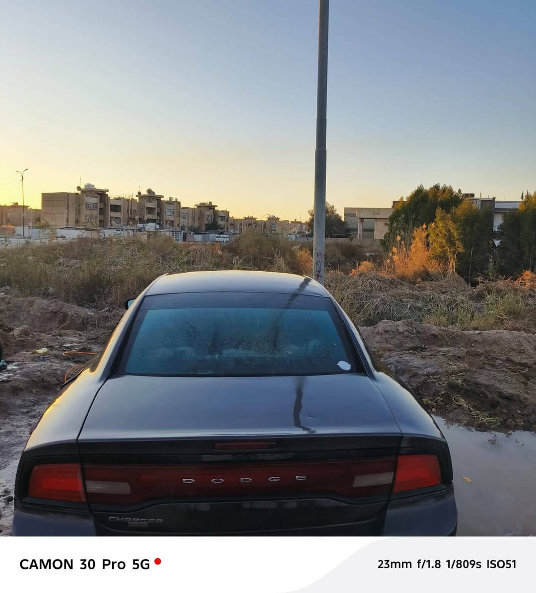 من رخصة الادمن سيارة جارجر ٢٠١٤ وارد امريكي رقم دولي تحويل ثاني يوم محرك و كير وحداية خير من الله ما ناقصها اي شي السعر ١٥٥ و بيها مجال قليل
 للتواصل *********** واتساب
