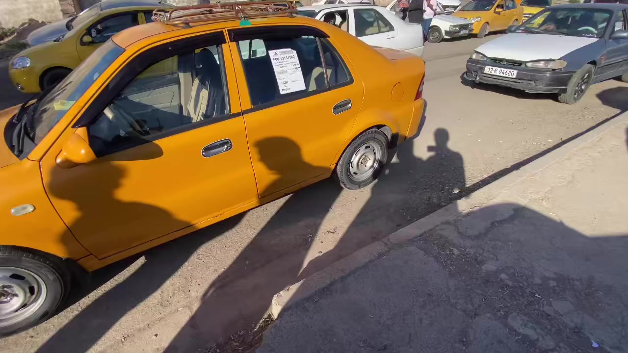 سي كي 2013
مطلوب هيه 900
سعره 34بيه مجال بصيط 
صبغ مابيه دواخل ما بيه معجون ما بيه 
كاربون بنزين بيه 
مكين وكير شرط 
***********
