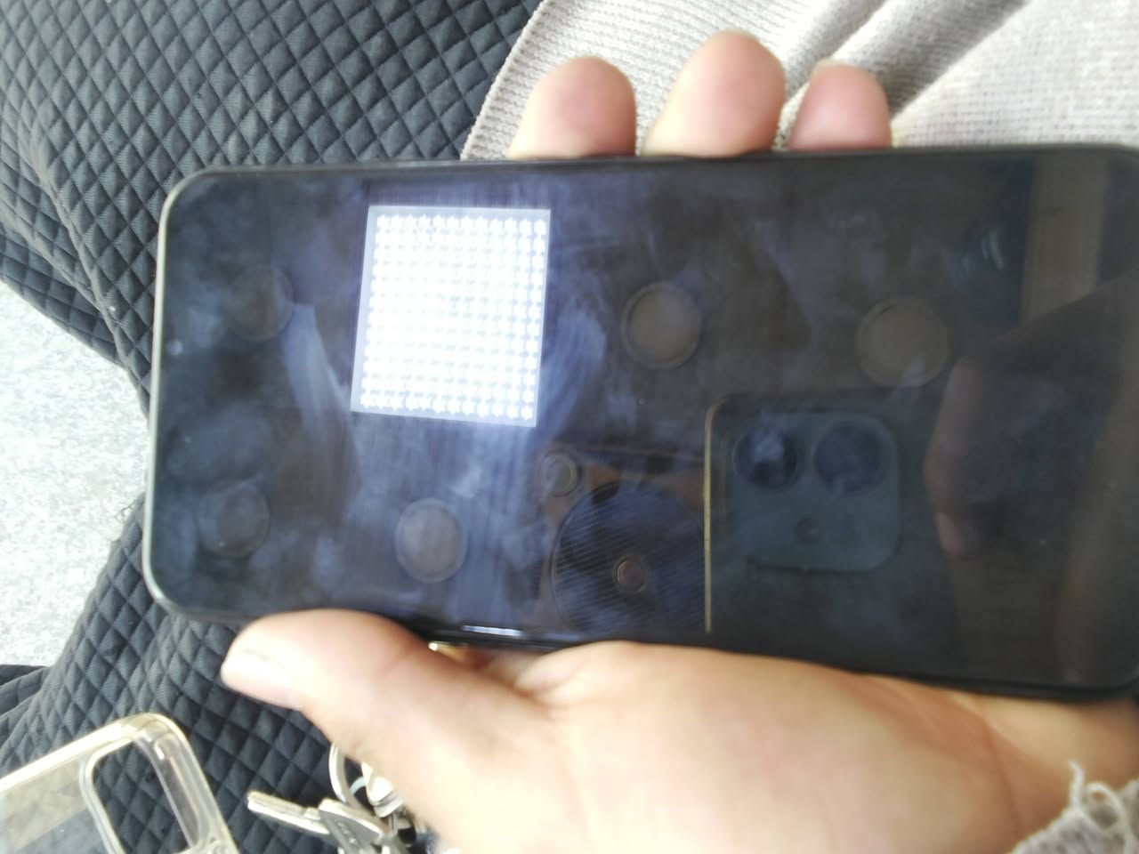 للبيع 
11 Pro max
ذاكرة 256
مبدل شاشة فقط 
نموذج M
كامل ملحقات
للأستفسار ***********
