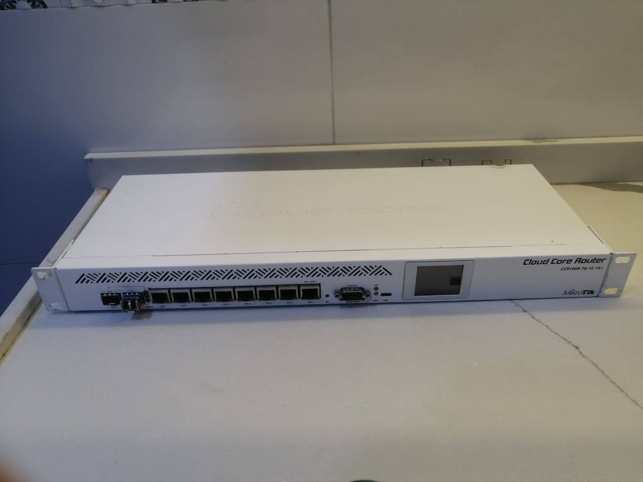 1036  10G
1036 4d SFP

1009 10G
    
                                                                      3011.      

                                                                        4011 

CRS 326

سسكو 16 بورت. A.c

هب تيبلنك 24 بورت A.C

كونفيرتر. زوج مع المحوله مع SFP

هبات  5 بورت ميكا كل البورتات

الاسود كيكا كل البورتات

سكتر تيتانيوم 2.4

                                           

                                             

                                                       روكت M2 XW

   
 M5 M2                        عدد 5 قطعه نضيف

 912 M2

                                                          

                                                         

                                               
                                                           
 عاكس مكزما 850

مكزما 950

بلوستروم.    950

فاربر. 1000

912 6g قطع جدا جديده
زوجين 

بور بيم  عدد قطع نضيفه جدا

 

سويج 1036 بلاص جديد بالكارتون

2011 شاشه

سويج سسكو 2965

سسكو 24 بور 2 G

سكتر  زاويه 120  عدد  قطعه مع اسميات 

سكتر مع 912 عدد  

5g 912

دش 30 زوج

دشات ميموسا زوج

انتي نويز 26

انتي نويز 23

 راك   6 مع  ڤان سيار مع باج بنل

راك 9u

راك 4u
 

متوفر توصيل لكل محافظات العراق
***********

ضمان فحص وتشغيل

ملاحظه ملاحظه:::

متوفر اتصال او وتساب فقط فقط
