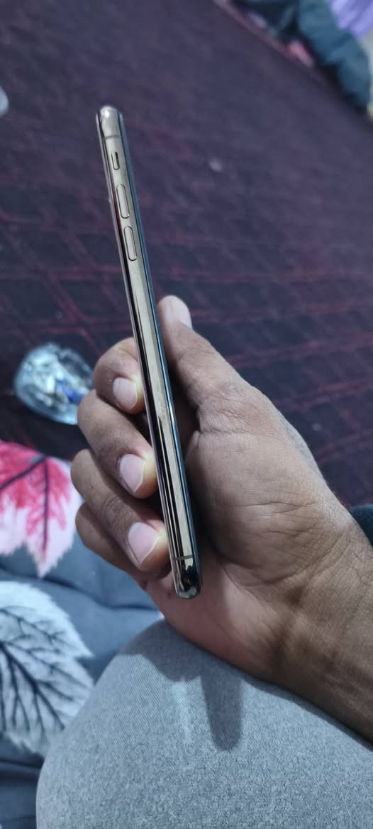 السلام عليكم اكس ماكس دبل شريحه ذ256 بطاريه 78 مبدل ضهر فقط ب275وبي مجال رقم الهاتف ***********
