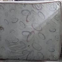 دوشك سفنج • مستعمل • بغداد