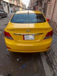 اكسنت خليجي ٢٠١٥ محرك ١٦٠٠ دوش بيه ضربه خفيفه بدايه البنيد ومصلحه مكفو...