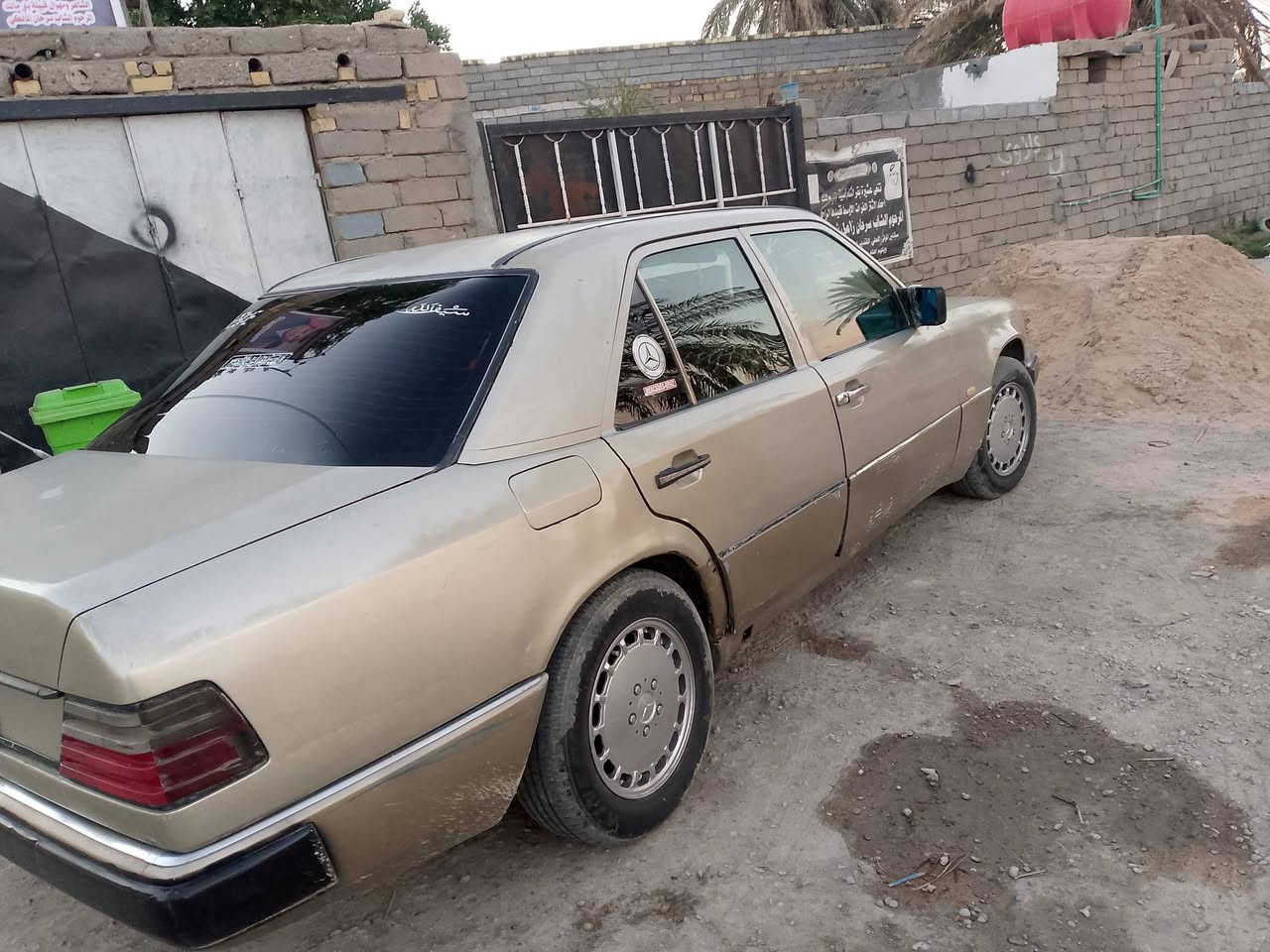 مارسيدس دب 91 رقم دولي جديد شنويه 29 وراعي يمي شرط تحويل .كير مكينه 2 ونص كاتون ترايك 160 حداده فول تخم تاير دواخل نضاف جاهزه سياره مكفوله من ضربه لقويه سعر 33 محال قليل حك جيه مكان بصره قرنه ***********
