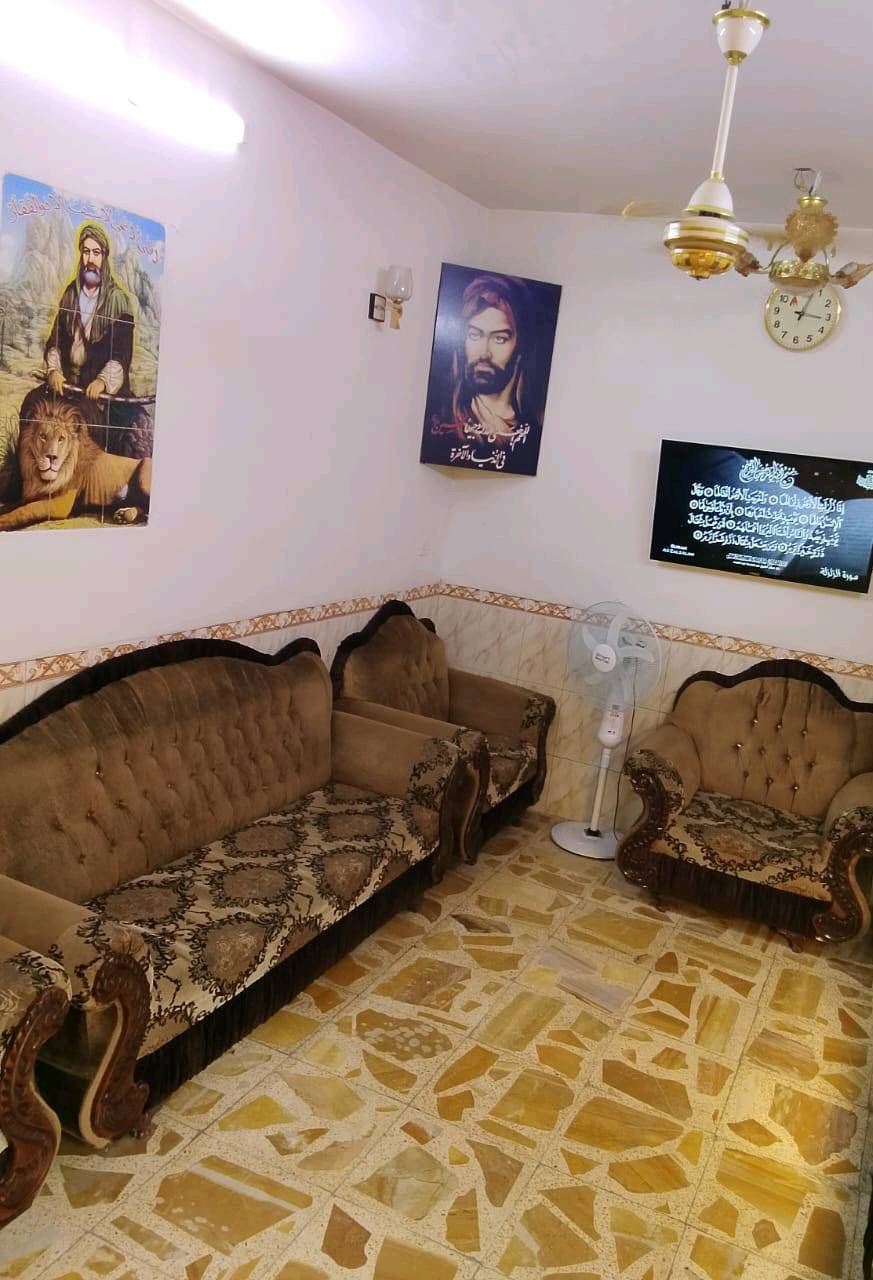 تخم قنفات 10 مقاعد للبيع 
التفاصيل
القنفات الكرسي الواحد ثنينهم بيهن ضرر بسيط واكعه خشبه مقعد مالته للكرسين 

للتواصل :0777587001 متوفر واتساب 
 السعر : 200,000
الموقع: بغداد , الشعله 
 
بي مجال بسيط 

الاستلام من الموقع ولا يتوفر توصيل