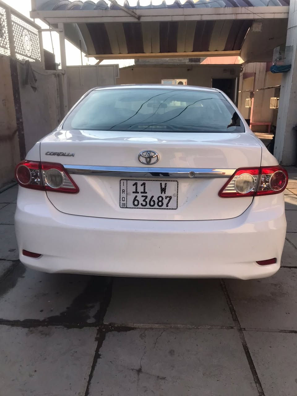 السلام عليكم
من رخصة الادمن المحترم 

كورلا موديل ٢٠١٢ وارد امريكي رقم بغداد 

داخلة كلين بس صار بيها طخة بالباب الخلفي الايمن بي تصليح وصبغ ومباوك الجاملغ فقط وبيها تكحيل مال تقشير بالبنيد موضح بالسونر ماشية ٩٤ الف ميل 

طخم تاير كوري 

كير ومحرك مكفولة 

عنواني بغداد 

رقم الهاتف ***********

السعر ١٣٠ وبيها مجال
