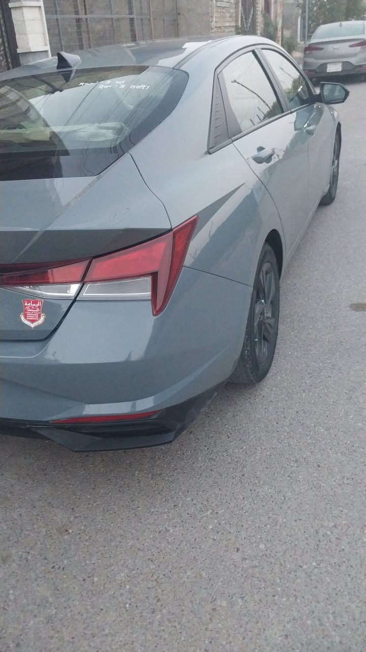 السلام عليكم اخوان النترا ٢٠٢٢
عداد المشي ٧٣ الف كيلو
بصمه تشغيل
بصمه ابواب 
بصمه صندوق
تشغيل عن بعد 
رادار امامي وخلفي وجانبي
حساس اطارات 
مثبت سرعة 
نضام سياقه ذاتية
وضعيات القيادة NORMAL_SPORT_ SMART
اضواء  امامية LED
نضام ترحيب عند الاقتراب
مكان السيارة حي الجهاد 
رقم الهاتف ***********
السيارة وارد كندي حادث دعامية امامية وبارد ب البنيد 
وبيها بارد ب الجنطه وصبغ دعامية خلفية 
السعر ١٤٩
