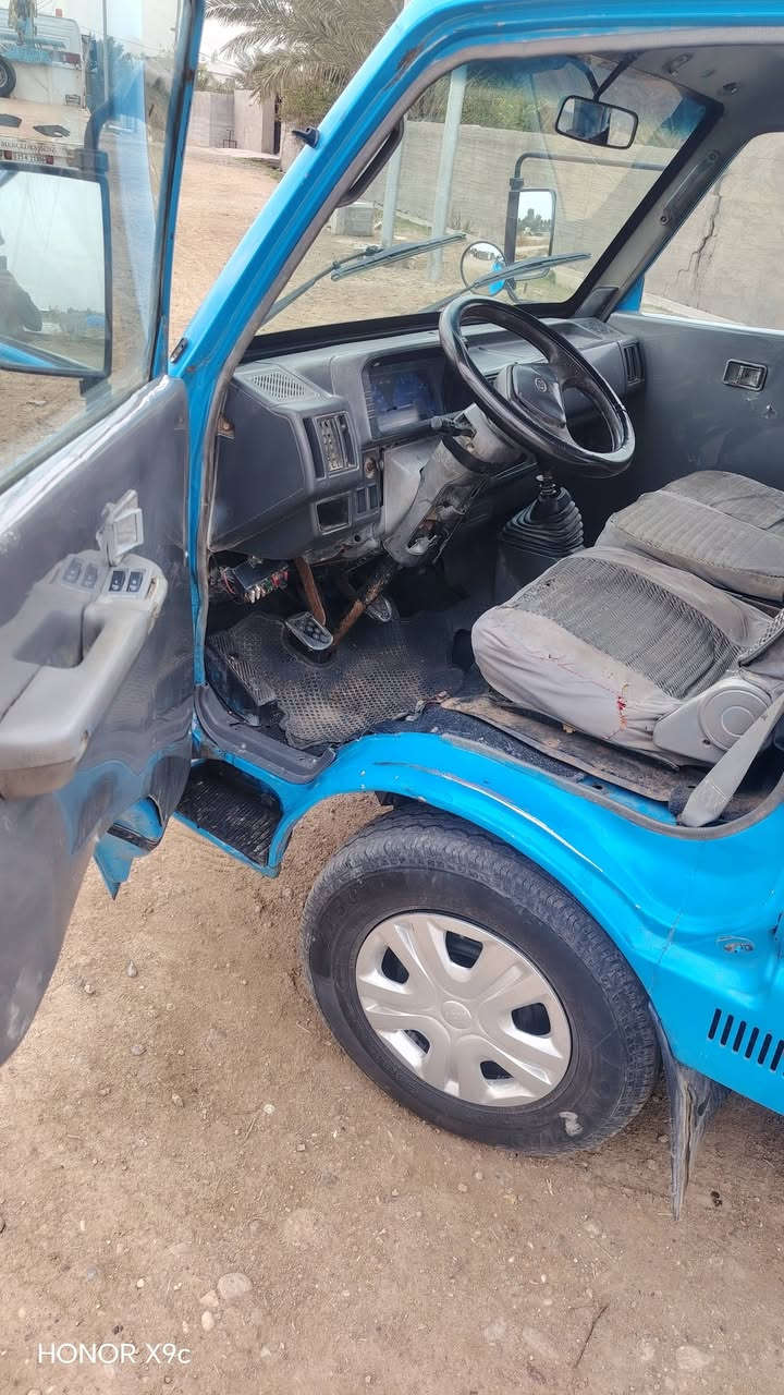 اسلام عليكم  كيه موديل 95مكفوله كفاله عامه  بلاديه شركه بغداد نكليزي سنويه ل ٣٠ تحويل مباشر  كير مكينه اكسن مكفولات كهربائية كلها شقاله مكان بغداد ابو غريب  اي ستفسار عل ارقام الكورك بيه واتساب ***********. ***********. السعر 55بيها مجال حك الجيه
