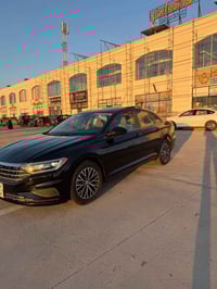 جيتا SE بلس • ٢٠١٩ • داخلية كريمي