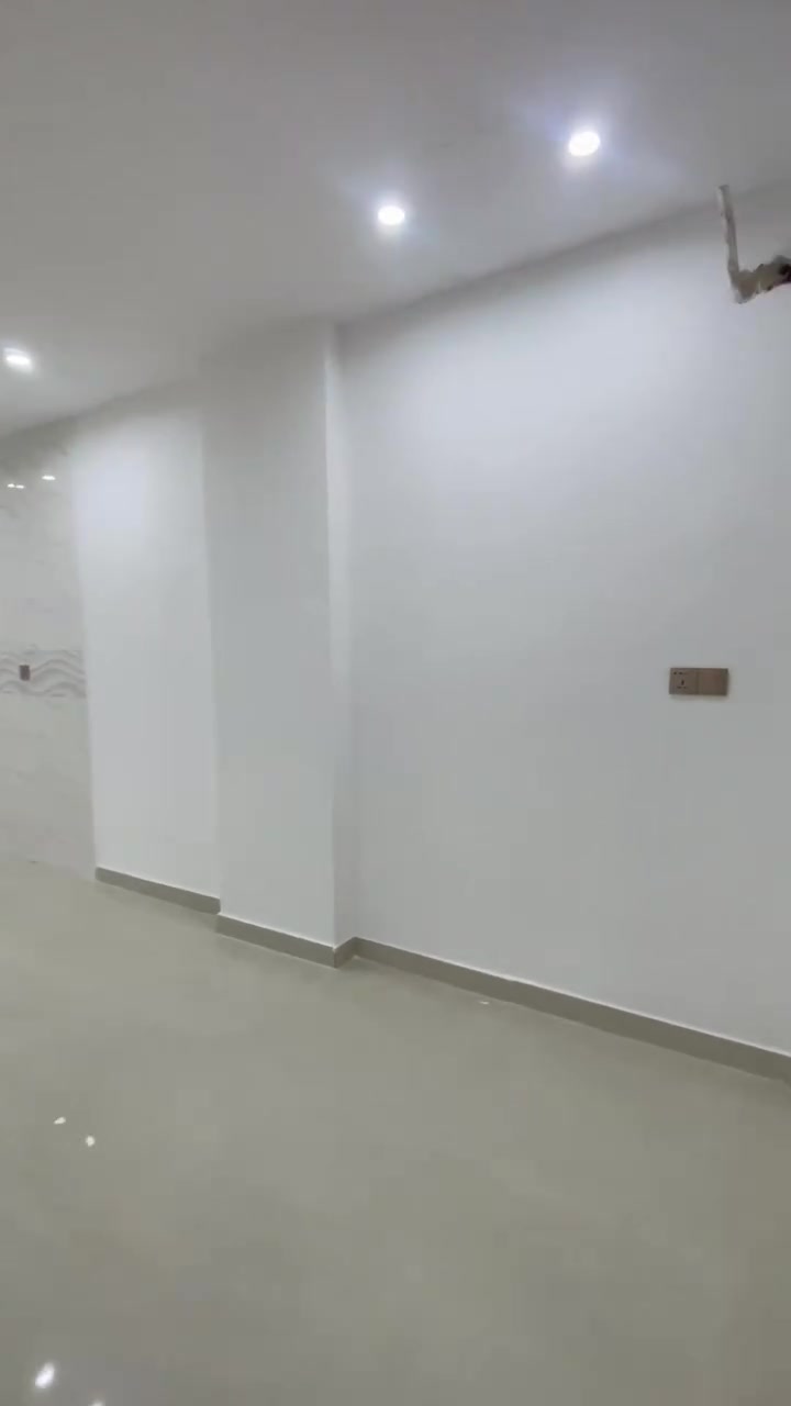 ✨شقه تمليك مساحة80م✨
طابق ارضي زيرو غير مسكون💯
بناء 2026🏢
تحتوي على (2غرفة نوم/ صاله/مطبخ/حمام/منور)
✨موقع استراتيجي ،تجاري ،حيوي ✨

📍الكراده داخل/شارع مقهى رضا علوان 
_شركة صرّح الأمين 
📞***********
📞***********
