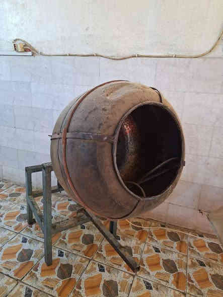 _محمص سوري استخدام قليل ب750وبيه مجال
_خلاط سوري 60لتر ب750وبيه مجال
المكان النجف للتواصل ***********
