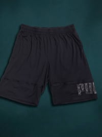 شورت Puma • فيتنامي أصلي • قياس XL