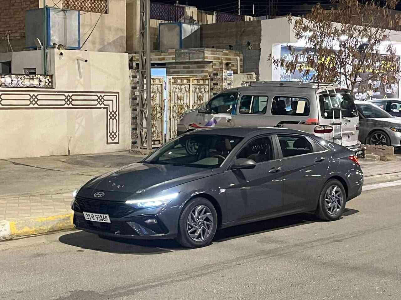 السلام عليكم النتر موديل 24 ظررها بارد البنيد وبارد بسيط بالصندوك بدون صبغ بدون دواخل ماشيه 55 كم السعر 160 بيهه مجال بسيط رقم هاتف ***********
