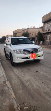 لاندكروز ستينيه • ٢٠١١ • ٣١٠٠٠٠ كم