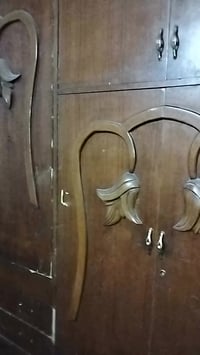 عندي كنتور للبيع السعر مية الف07715571620مكاني بغداد الرستميه