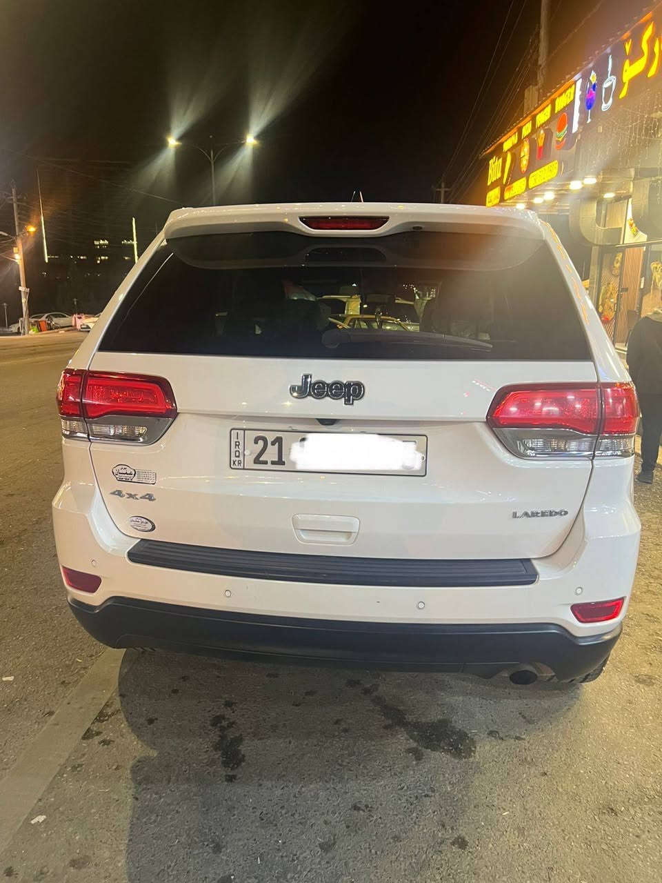 jeep Grand Cherokee 2019 V6

جوابی مەسج نادەمەوە، ژمارە موبایل
(سفر٧٥٠ سەدوو حەفتا و حەوت ٢٢ پەنجاو چوار)

نرخ 248 کەمێک مەجال

 گراند چیرۆکی ٢٠١٩ 
سپی بەفری 
کلین 
تەنها 50 هەزار ڕۆشتووە

بێدەعم و لێدران، ڕەقەم شەنسیم داناوە
زۆر پاک و تازەیە 
٢ پەڵەی بچوک بۆیاخی هەیە لای خۆمان بووە 
 
سپێری دانەگیراوە

مواسەفات 
ناوکرێمی، کوشن جڵد، کوشن کارەبایی، شەغال، بەسمە، دوو دەرگا بەسمە، ئۆتۆ هۆڵد و ئۆتۆ ستۆپ، شاشە گەورە، کامێرا، ڕادار، ئاوێنە فۆتۆ و Assist، حاسە، دەبڵ ئەکسل، تەبرید مەرکەزی 
٤ مۆدی لێخوڕی هەیە
‏Sport، Eco، Auto ،manual 
سیتمی ئۆفرۆد، کاڕپلەی، Bluetooth،
ڤۆلیۆم و تەحدید سورعە، تەلەفۆن، لیدی ناوەوە، تراکشن و دژەخلیسک
زۆر مواسەفاتی تر..……

نرخ 248  
زۆر تازە و جوان ماوەتەوە 
هەمووشتێکم نوسیوە تکایە موشتەرنیت بێزارمان مەکە.
*********** السليمانية, العراق
