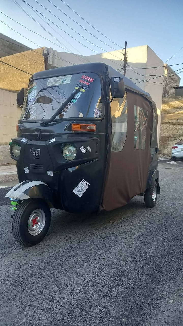 سلام عليكم تكتك 2019 مضلع اوراق المصطفى تكتك حلوة ونضيفة  مكينة خير من اللة تخم  تأثير كهربائياتهة شغالة تكتك حلوة ونضيفة مال بيت عنوان بغداد رقم الهاتف ***********
