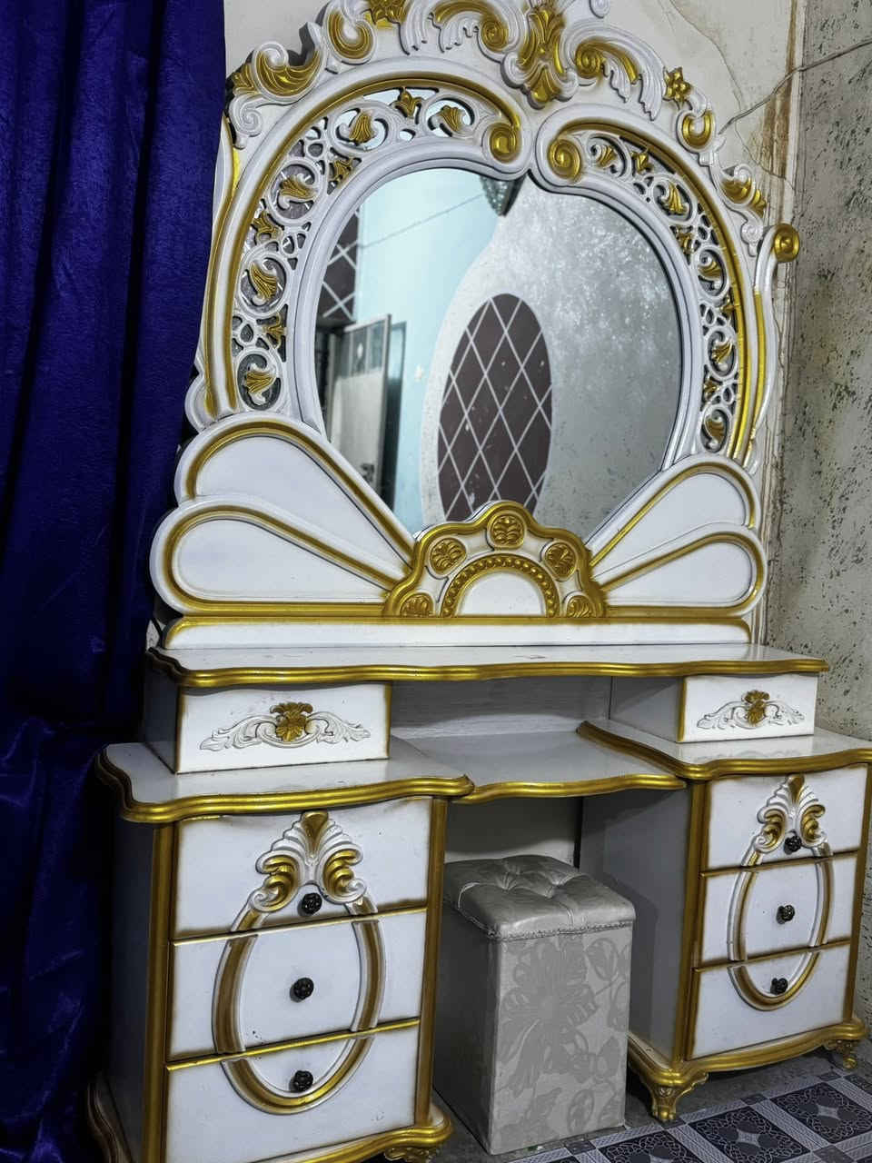 غرفة تركي شغل احطاطه عراقي سعر مليون وبيها مجال


**إذا كنت صاحب هذا الإعلان وتريد حذفه لأي سبب، رجاءا أرسل رسالة إلى الدعم الفني**