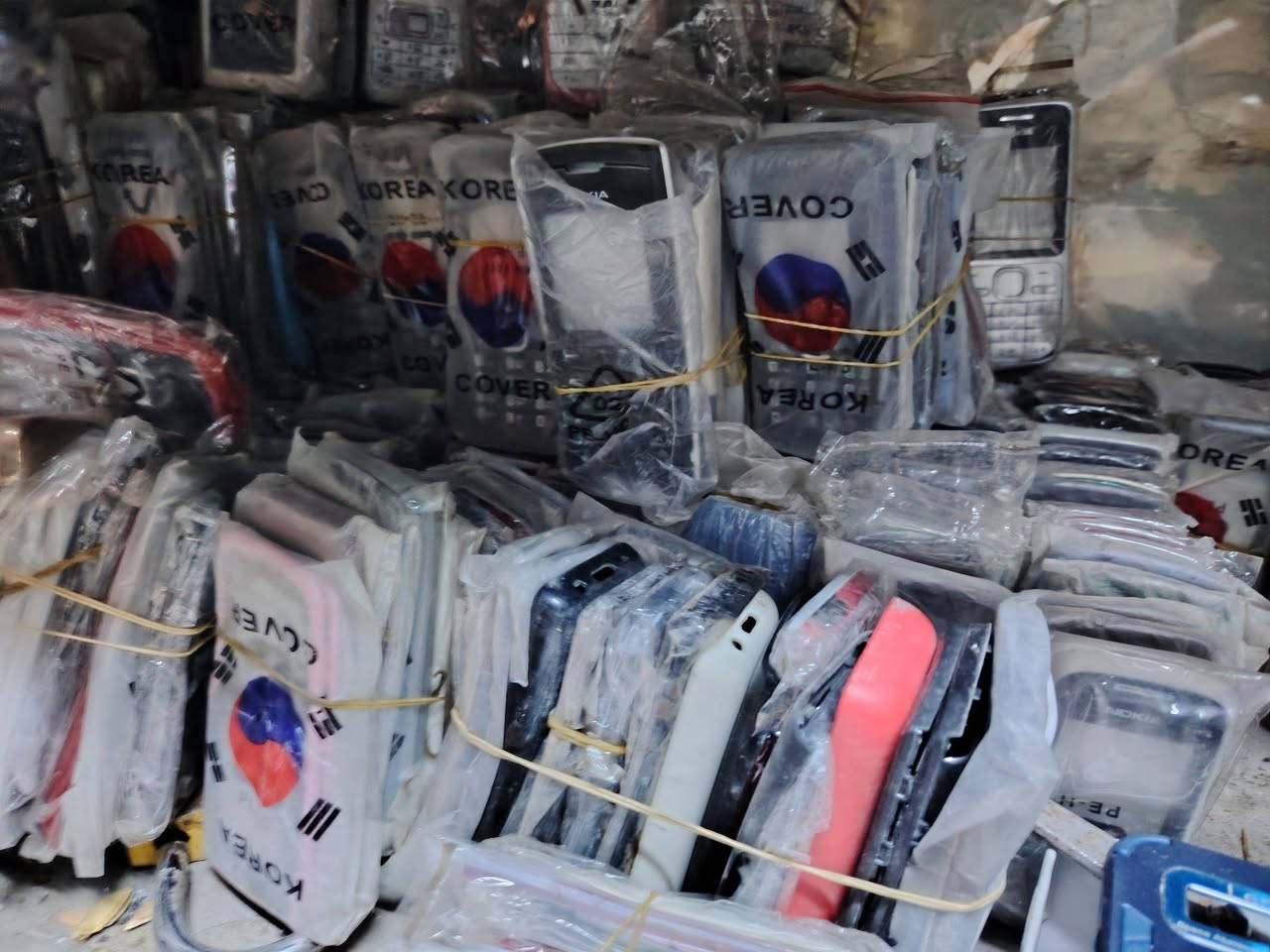 السلام عليكم  يتوفر كفرات نوكيا لكافة الموديلات بأسعار مناسبة...


**إذا كنت صاحب هذا الإعلان وتريد حذفه لأي سبب، رجاءا أرسل رسالة إلى الدعم الفني**