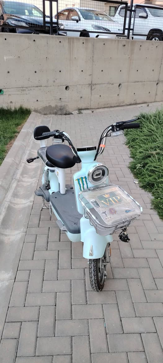 *********** سلیمانی
حجمی 14
4 گێڕ ، دەبڵ اشارە
زۆر خاوێنە 3 مانگ کاری کردووە
هەموو شتێکی بەشەرت
تەنها باتری لەکار کەوتووە السليمانية, العراق
