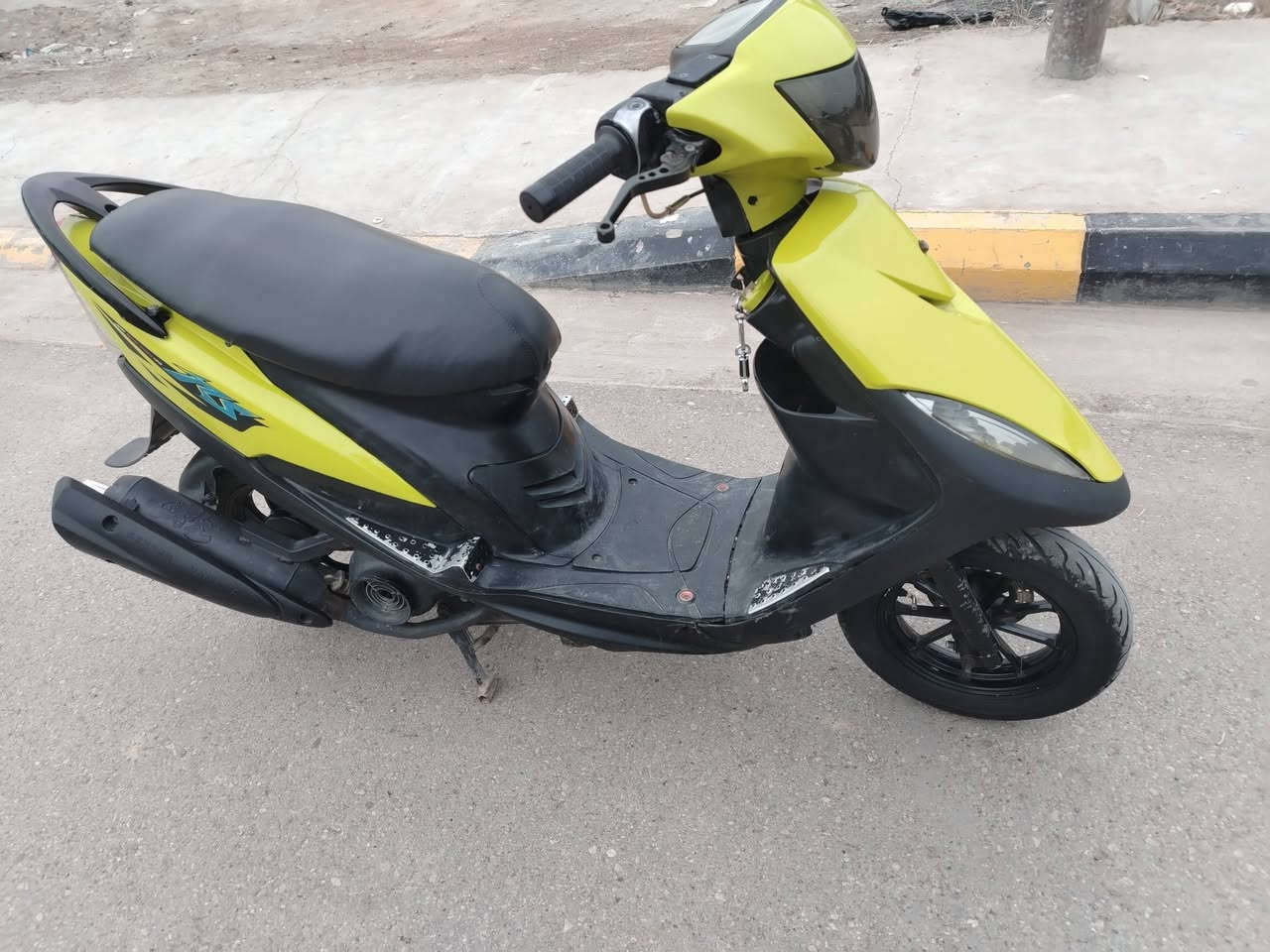 سلام عليكم للبيع دراجة ماكس عدلة كفالة عامه جيب فيتر وافحص كهربائيات سلف هندر كلة شغال صالنصة رياضي تزويد دراجة ربع مذب ويل حلو عليهة امكان واسط الحفرية


**إذا كنت صاحب هذا الإعلان وتريد حذفه لأي سبب، رجاءا أرسل رسالة إلى الدعم الفني**