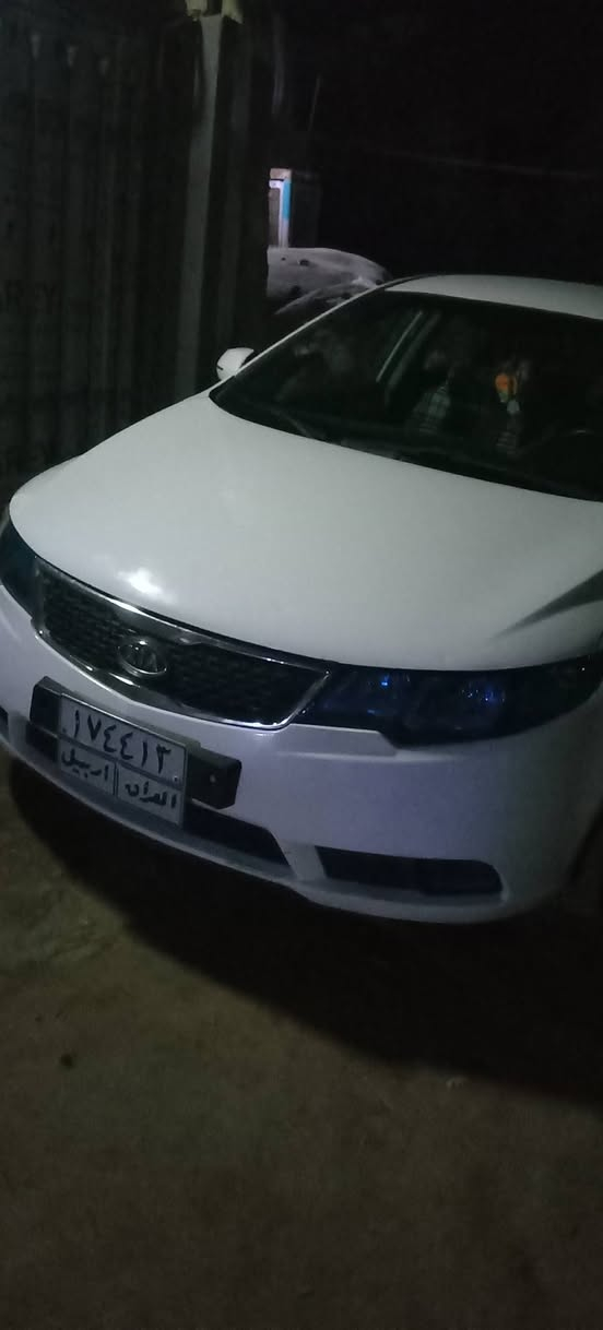 كيه سيراتو للبيع موديل 11
بيها ٣قطع صبغ جاملغ امامي وخلفي وقبق جنطه
وارد خليجي رقم أربيل شغاله كلها تبريد ثلج حداديه ٨٠
سعرها ٧٥ وبيه مجال حك الجيه مكان نجف قضأ المشخاب.. ***********
