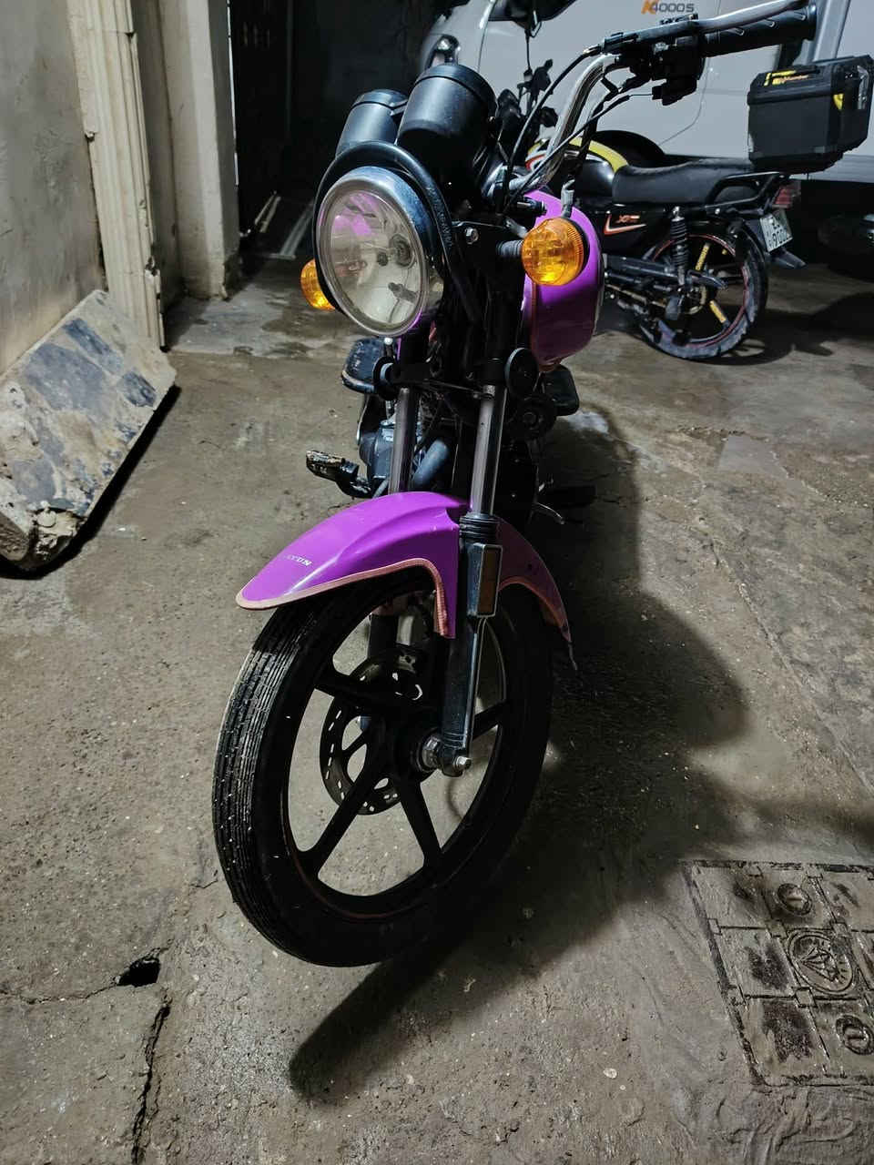 دايوان نفخ
مكينه 150cc تبريد دهن
لون وردي 🩷
كهربائيات بلاديه
تخم تاير جوه 
باتري جديد 
اوراق كاملة
نقصها بيه رنكات 
السعر (مليون و١٠٠ )وبيه مجال
المكان بعقوبة
جسر الجورجية خرنابات
الأستفسار على الرقم ***********
