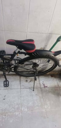 حجم ٢٦ • قير جلو ورا • تايرات جديده