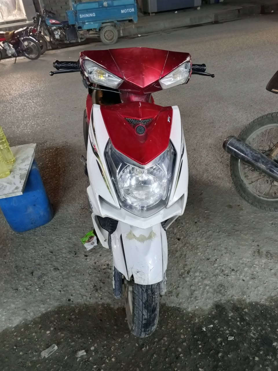 يا الله سكنز ياباني للبيع سلف هندر كهربائيات شغاله اي نقص ما بيها حلوه شلعه معدل ما مفتوحه شرط الفحص سعرها 450 وبيها مجال مكاني كربلاء الحر هذا رقمي ***********
