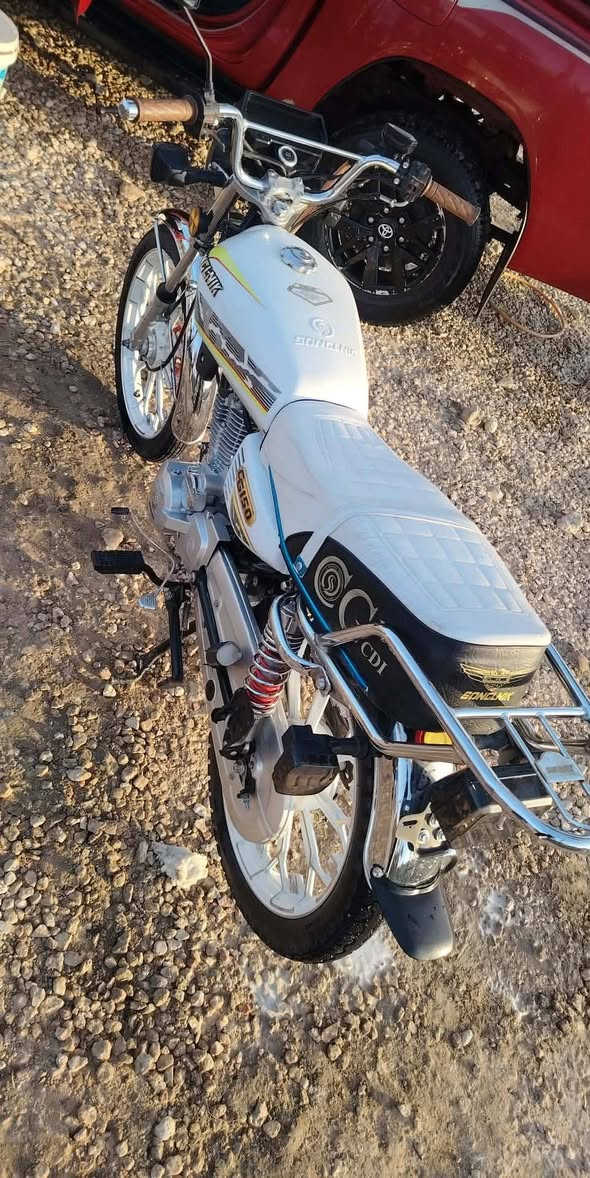 سلام عليكم سيفان25 للبيع مستعجل على بيعه مكاني الحمزه الشرقي الرقم ***********
